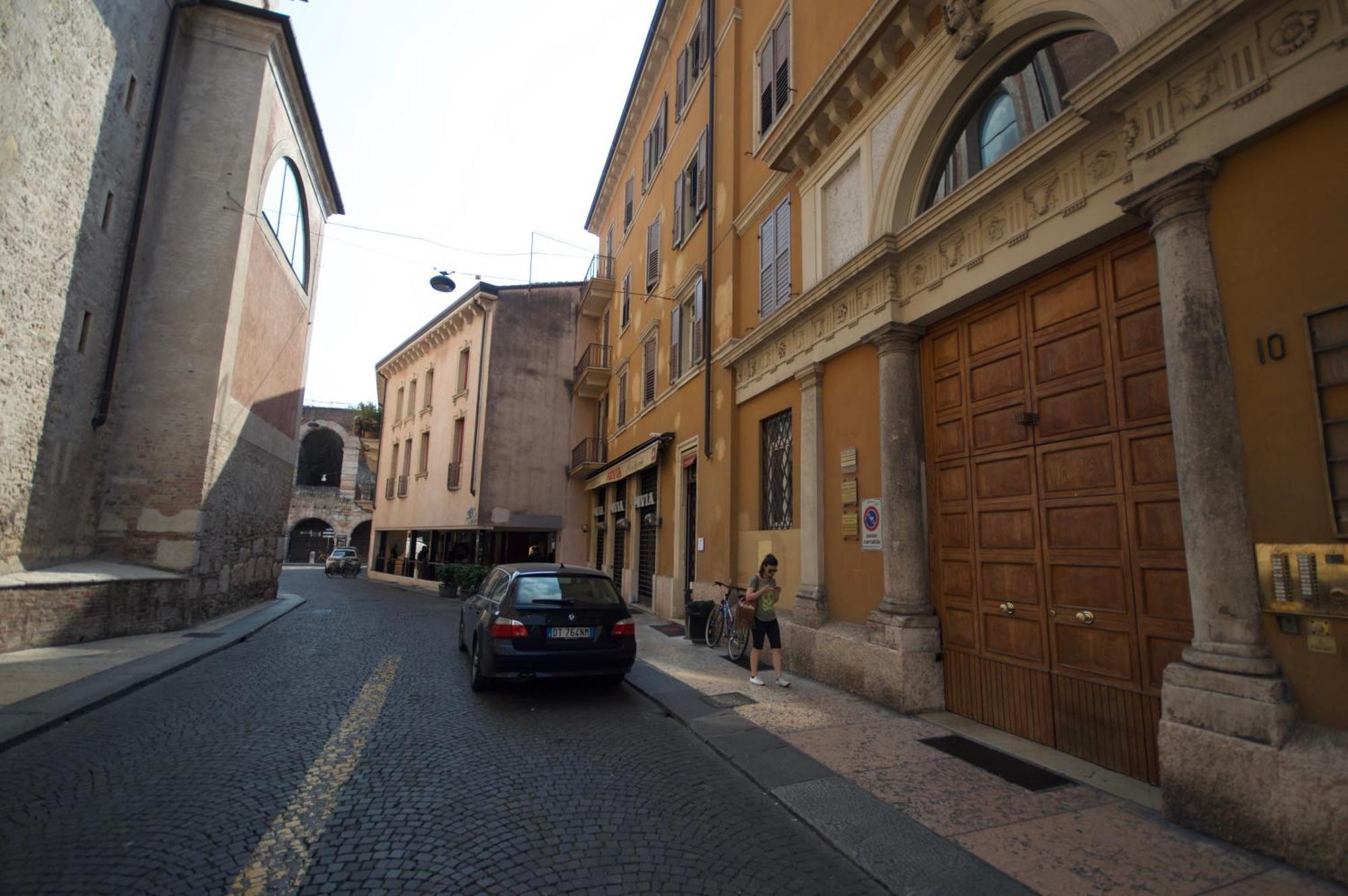 Room Verona Ai Duchi Εξωτερικό φωτογραφία